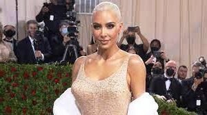 Kim Kardashian Biography