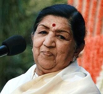 Lata Mangeshkar Biography, Age, Songs, Real Name, Net Worth, Height, Husband, Children & Others