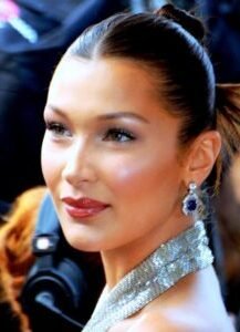 Bella Hadid Biography, Age, Net Worth, Kids, Real Name, Boyfriend, Parents, Religion, Height, Husband & Others