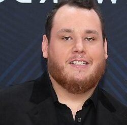 Luke Combs Biography