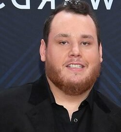 Luke Combs Biography